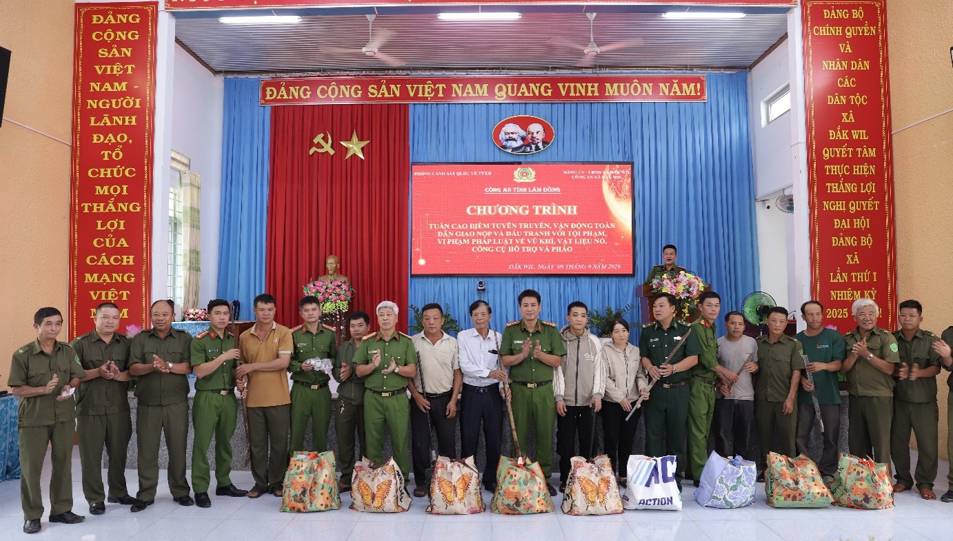 Hiệu quả từ tuần cao điểm thu hồi vũ khí tại 5 xã biên giới 3.jpg
