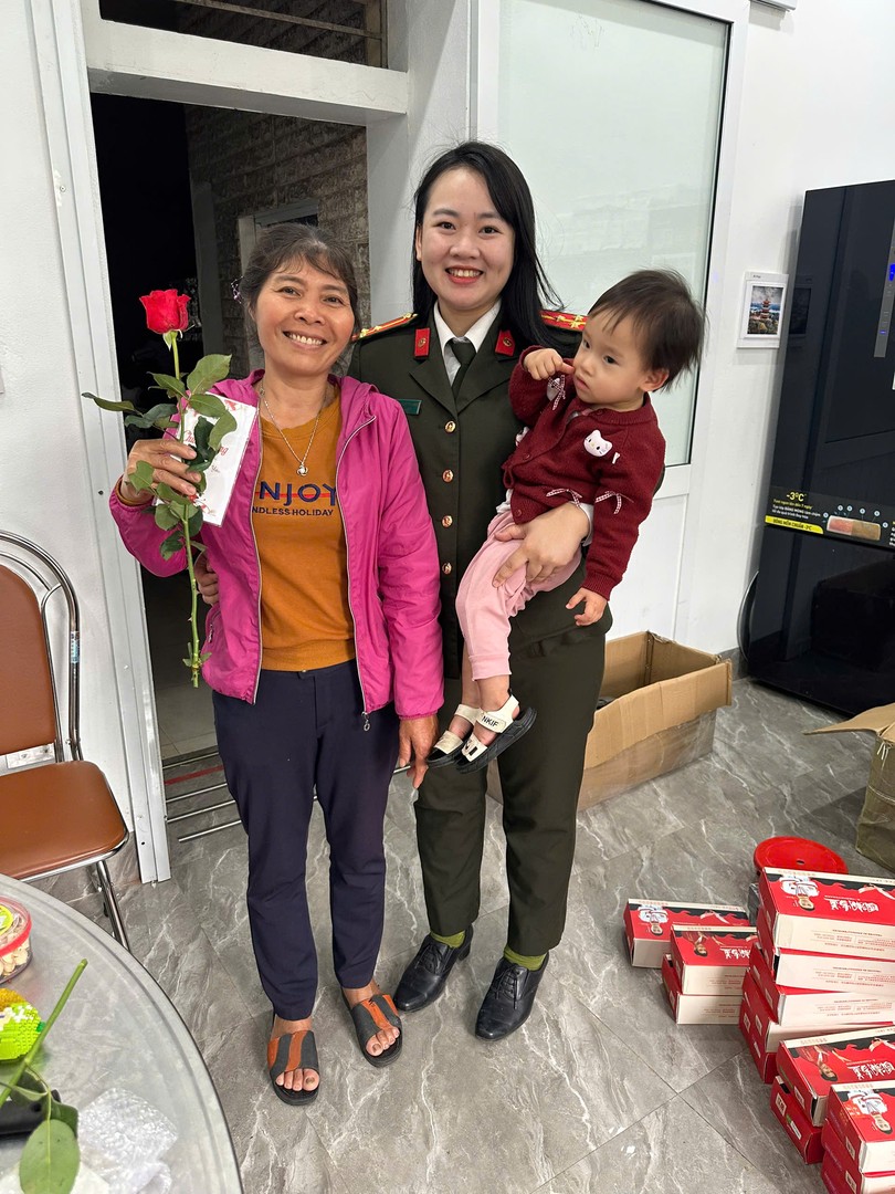 Bà Trần Thị Hoàn được giới thiệu công việc ổn định.jpg