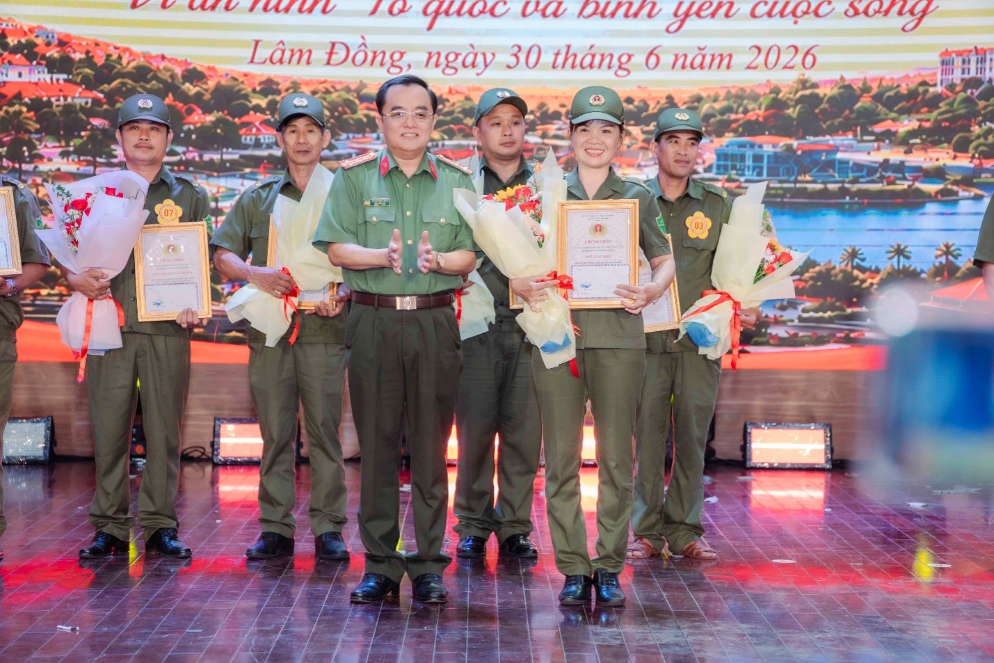 Dấu ấn Hội thi Lực lượng tham gia bảo vệ ANTT ở cơ sở giỏi tỉnh Lâm Đồng năm 202610.jpg