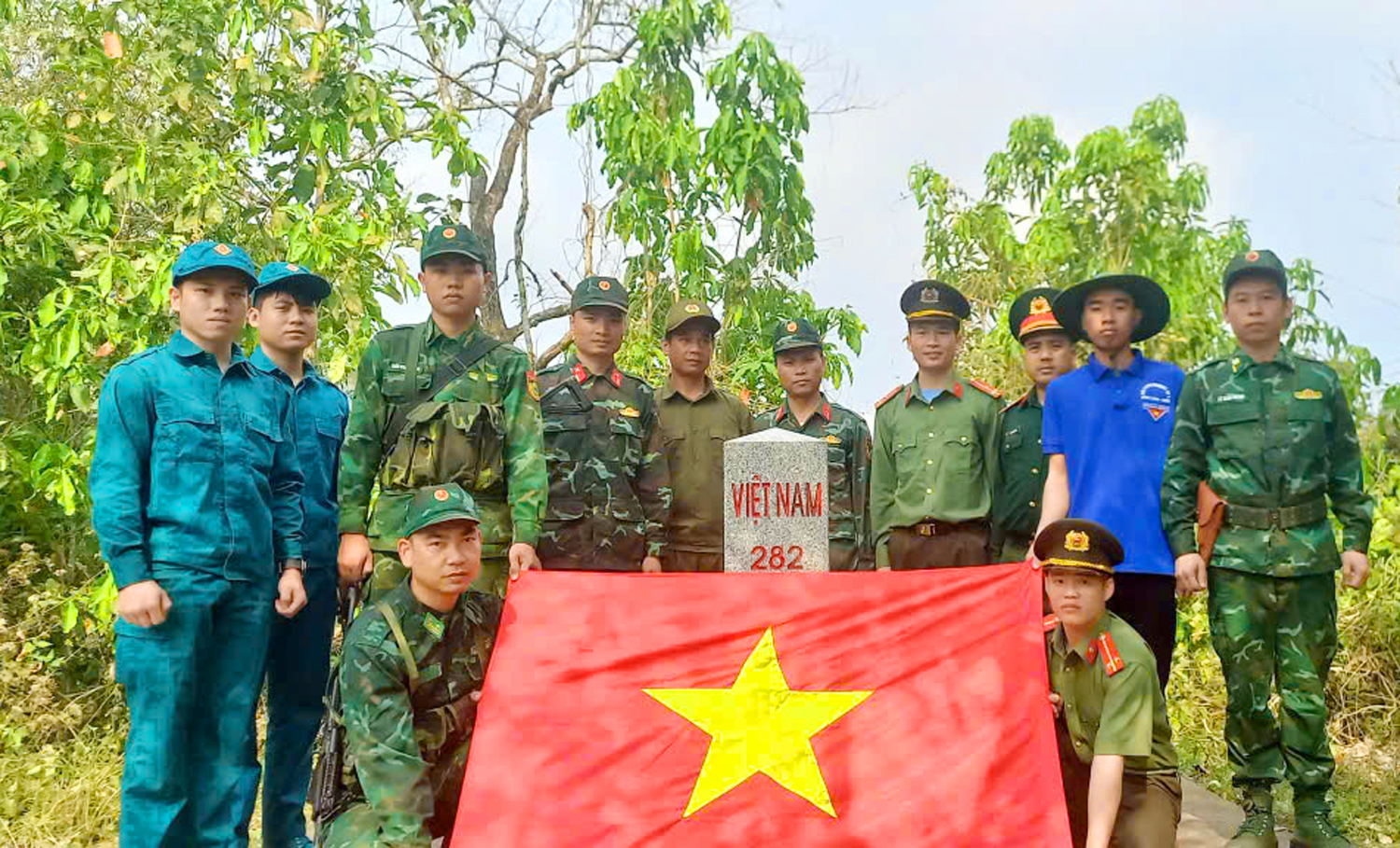 1. XD the tran an ninh.jpg