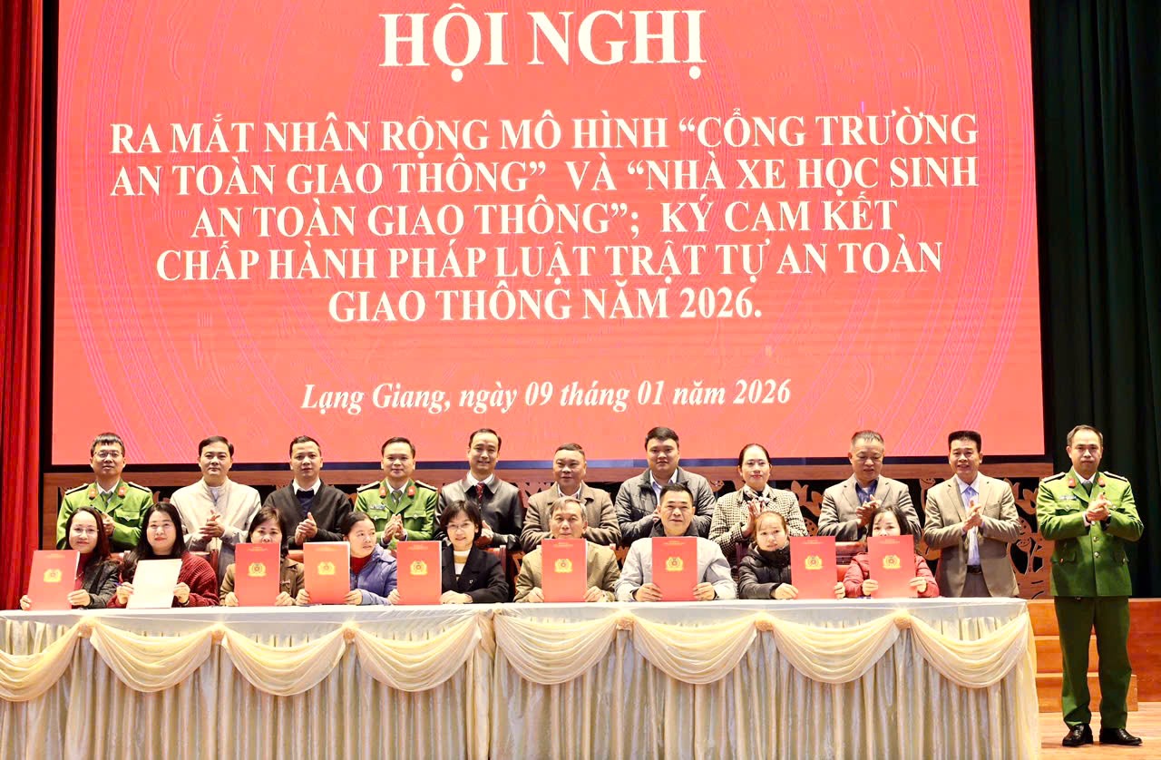 Các trường học ký cam kết LG.jpg