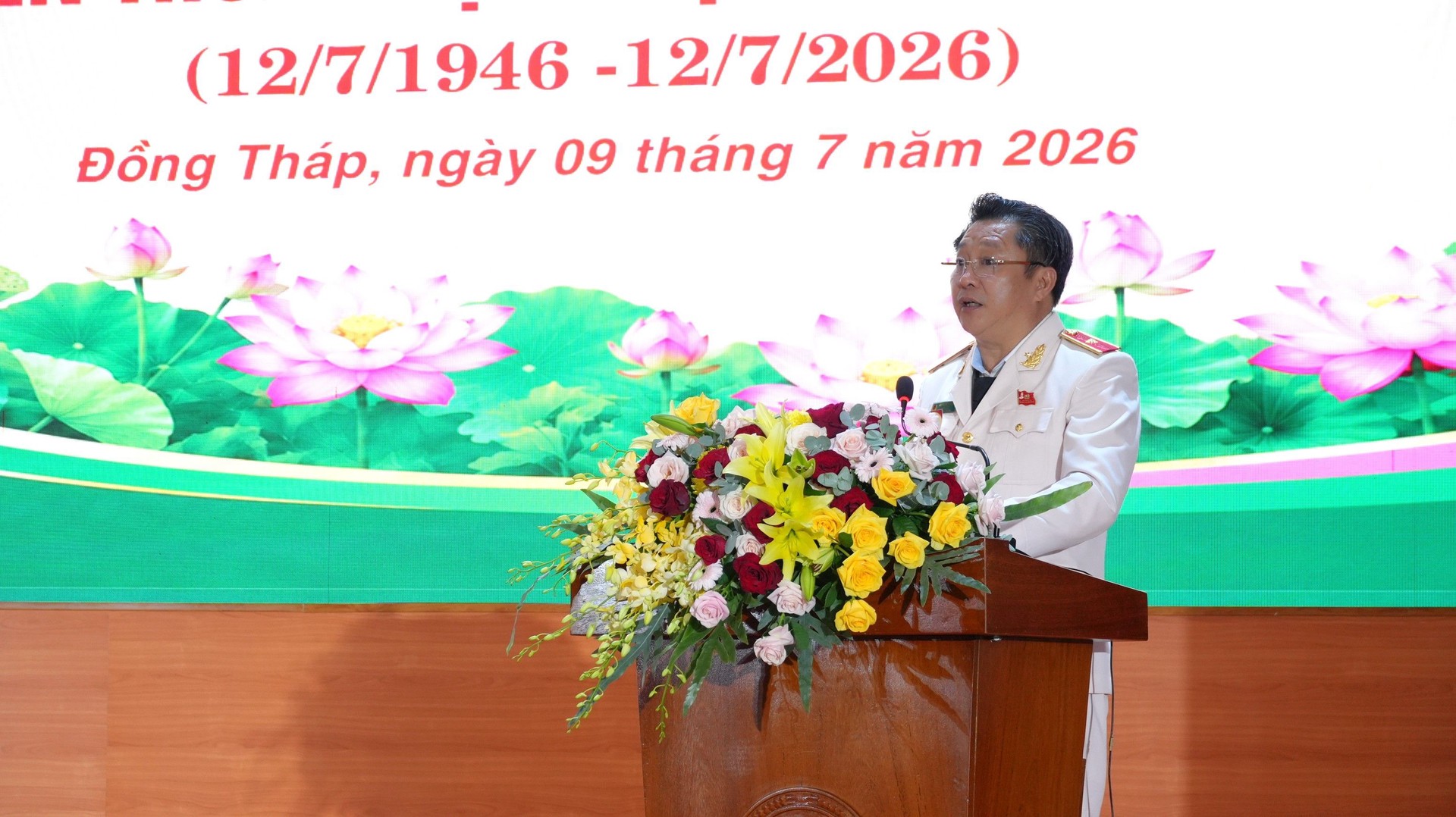 Thiếu tướng Lâm Phước Nguyên - Giám đốc Công an tỉnh phát biểu tại buổi họp mặt.JPG