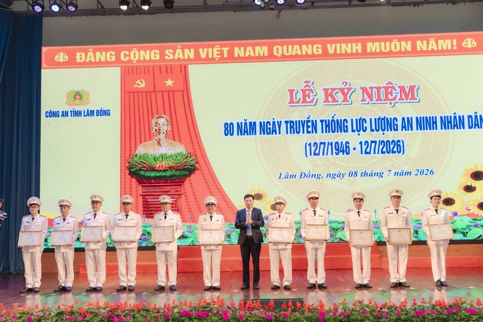 80 năm an ninh14.jpg