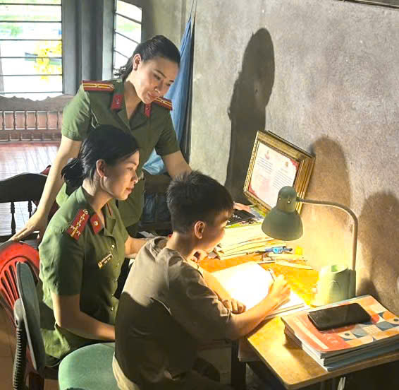 Mẹ đỡ đầu 6.jpg
