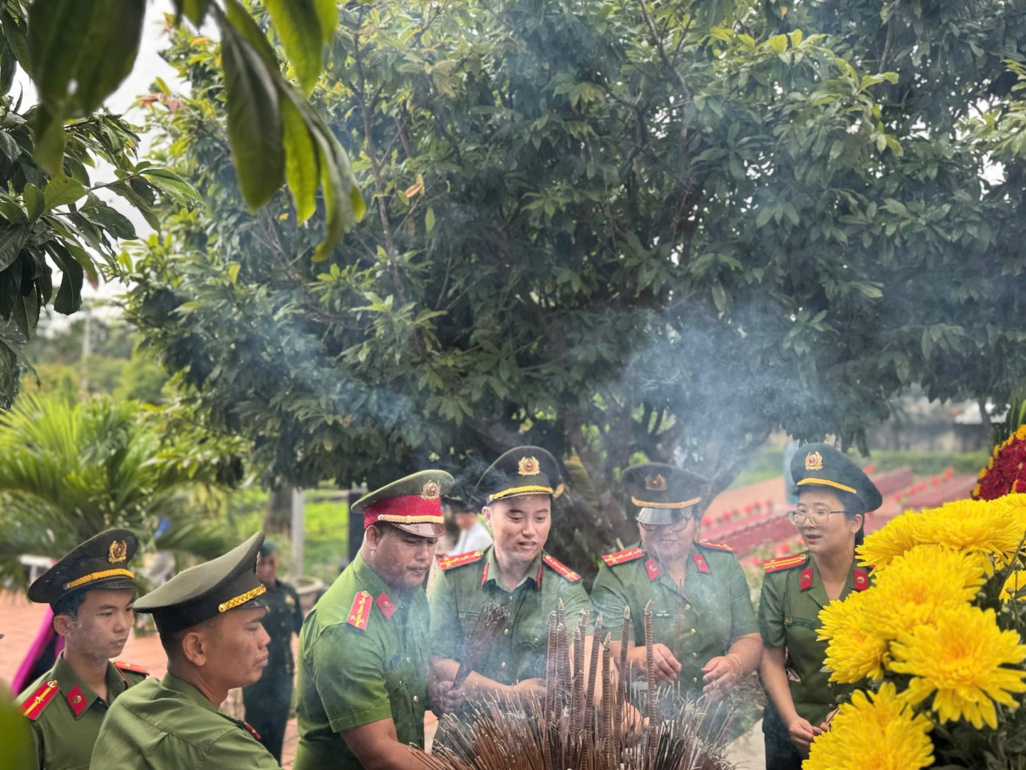 SA THẦY.jpg