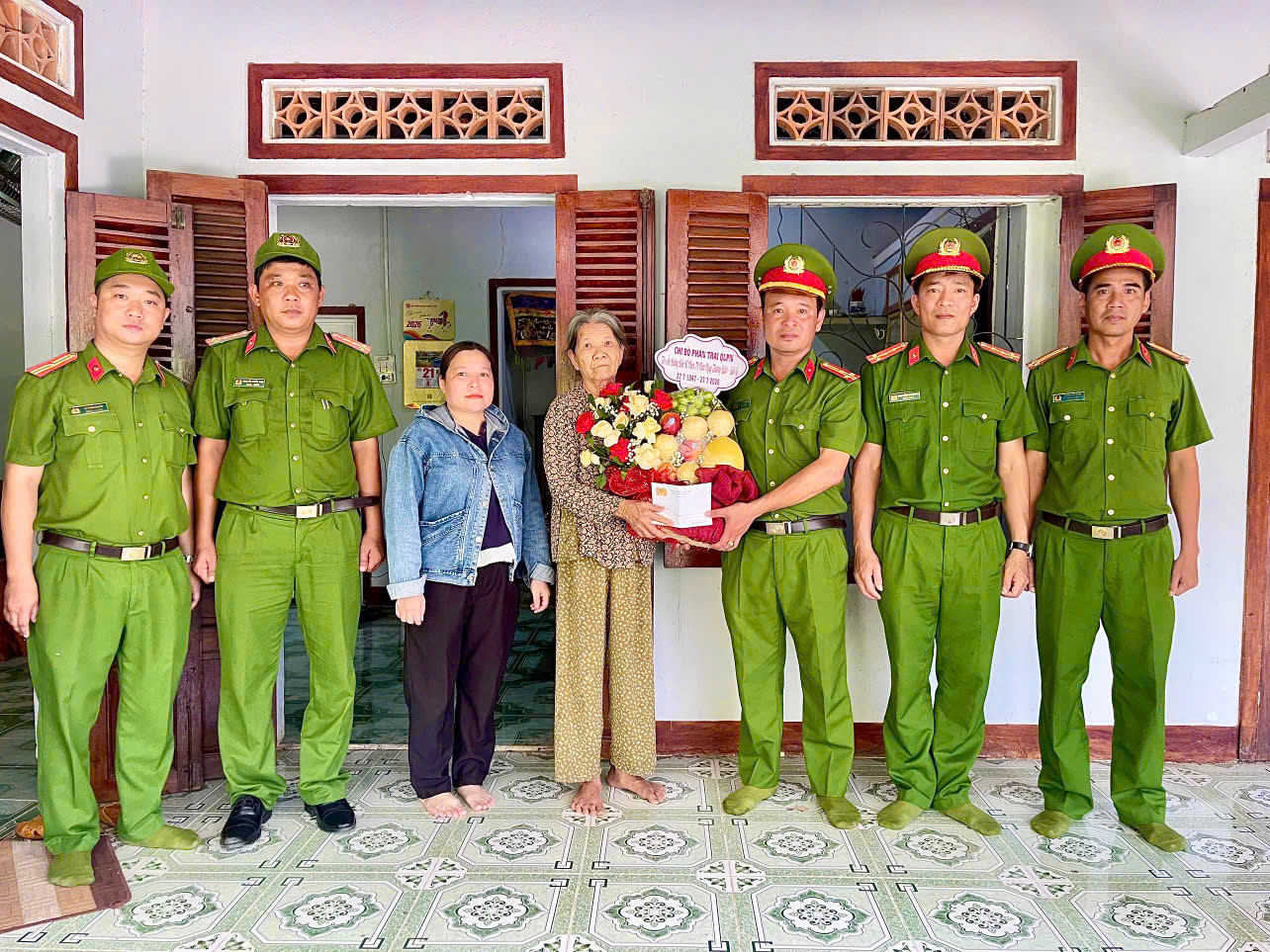 TTG số 1.png