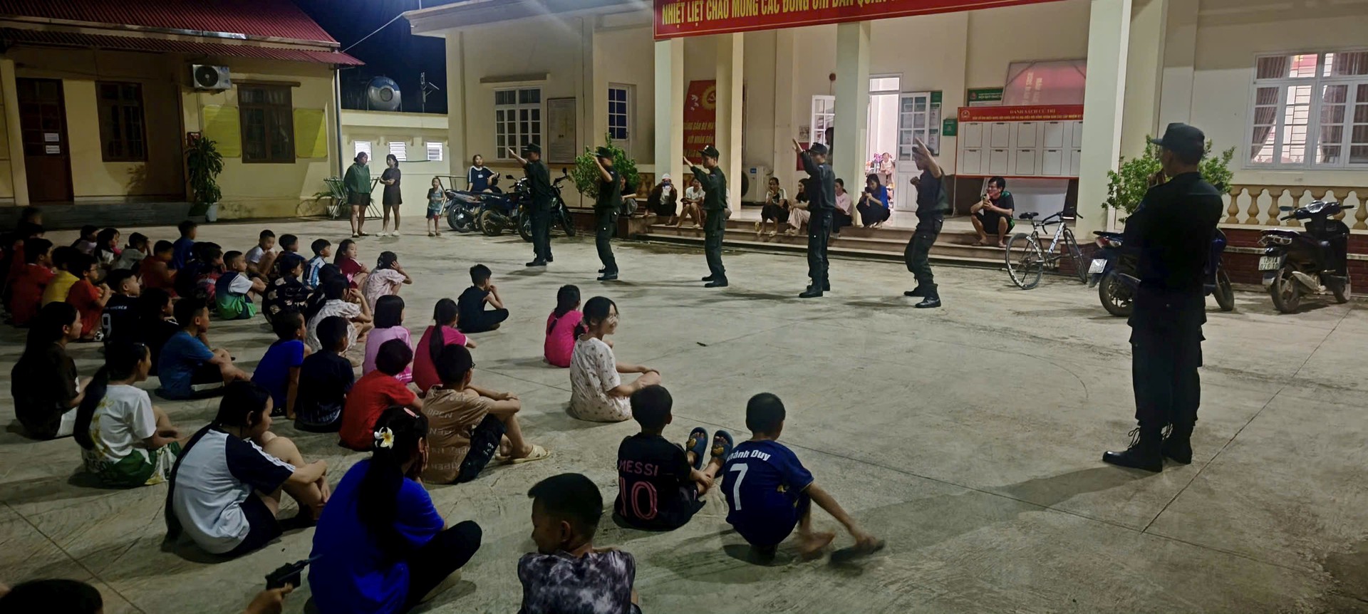 hẻh.jpg