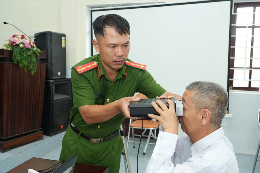 ảnh 3 căn cước.jpg