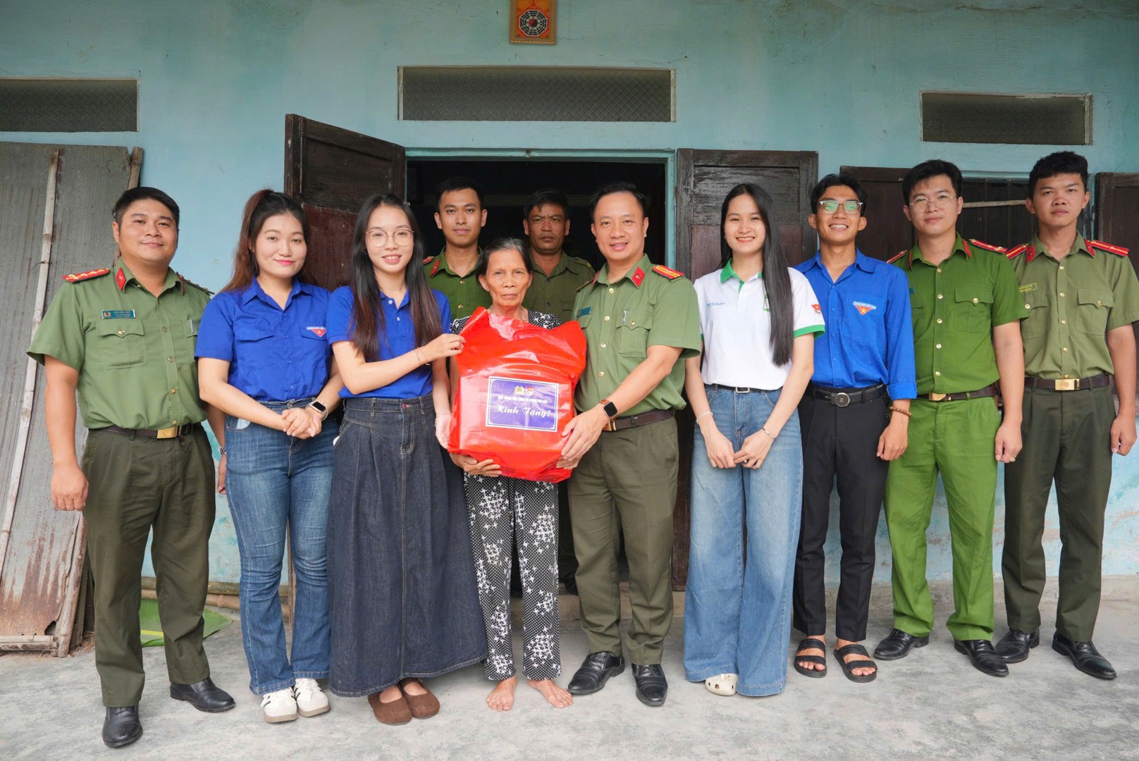 đoàn thanh niên 1.jpg