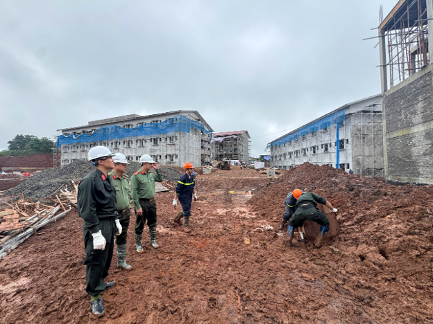 Góp sức thắp sáng những ước mơ vùng biên.png
