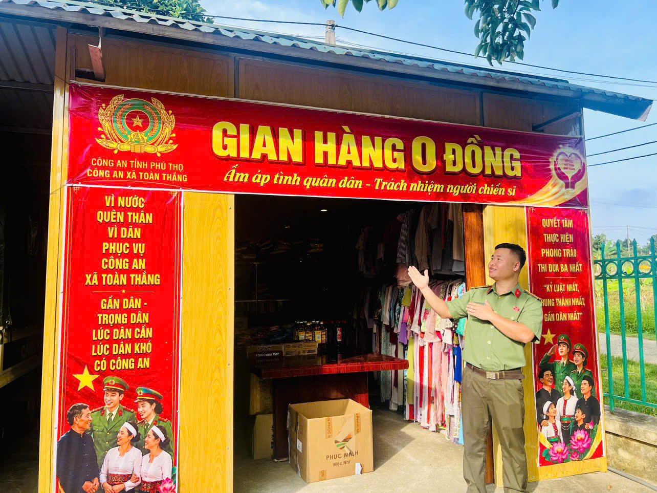 Ảnh_ Gian hàng 0 đồng được CBCS tự tay _66fe.jpg