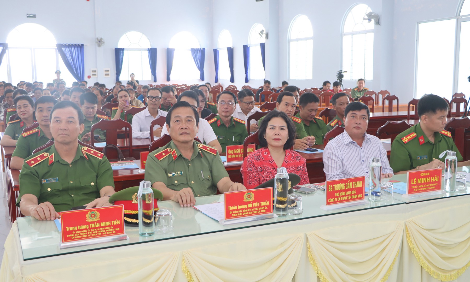 ĐẠI BIỂU 1.JPG