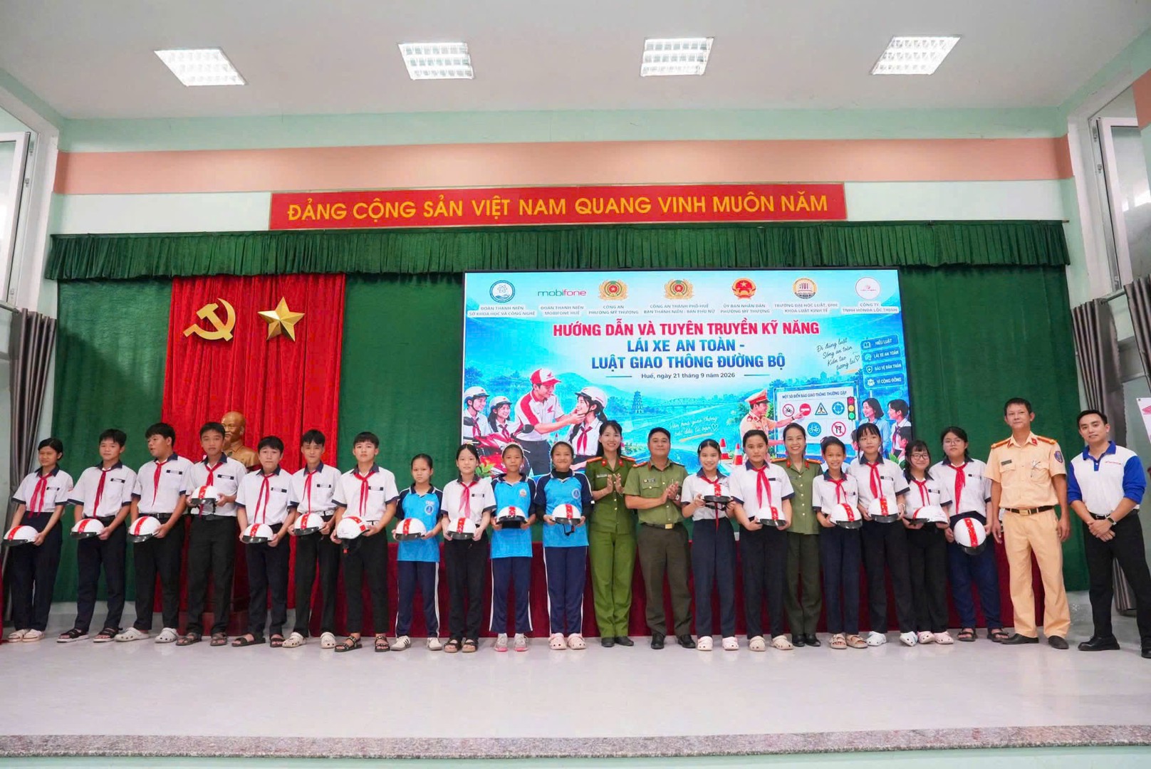2aOboR0Of88WJIjNZAcpamVXAf9MkGrcxvT62568.jpg