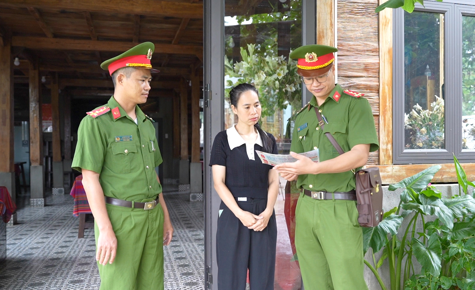ANH2.jpg