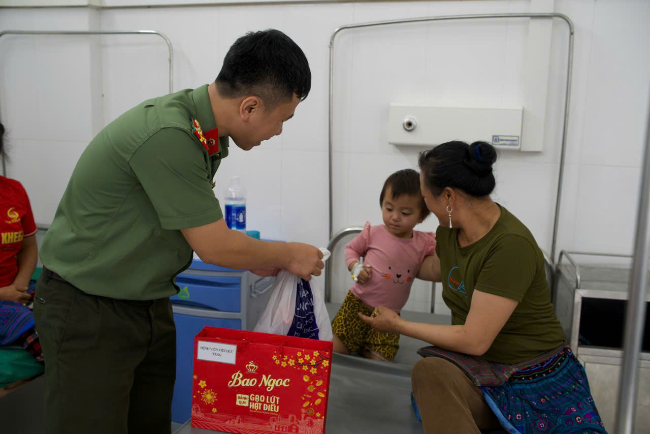 Muong Khuong 4.jpg