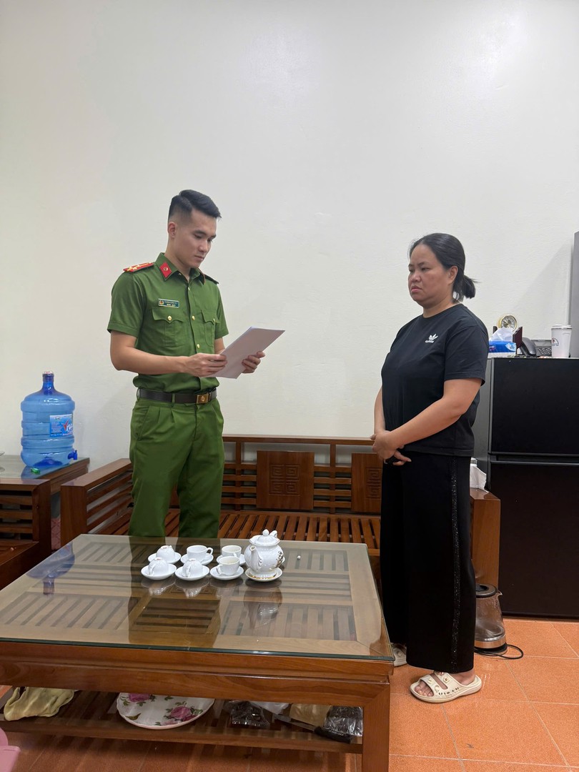 Cơ quan Cảnh sát điều tra Công an tỉnh ra Quyết định khởi tố bị can, Lệnh bắt bị can để tạm giam đối với Đỗ Kim Nhung về tội Môi giới hối lộ.jpg