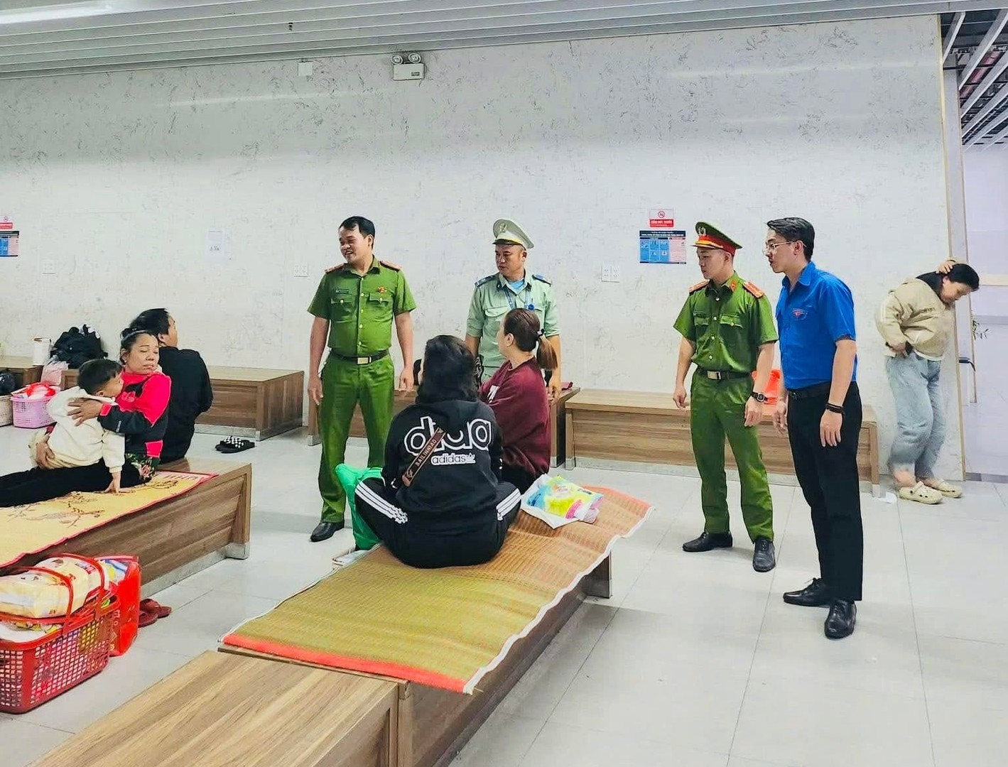 55 CAP Thuận Hoá5và Đoàn TN BV.jpg