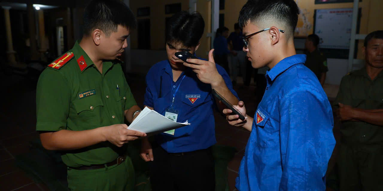 2. LUC LUONG CAX TAY TIEN HAI HO TRO NGUOI DANH KICH HOHAT TAI KHOAN DINH DANH DIEN TU.jpg