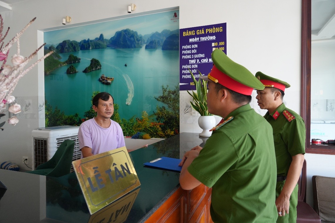 Thắt chặt đảm bảo an ninh, trật tự tại Lễ hội Dinh Thầy Thím9.jpg