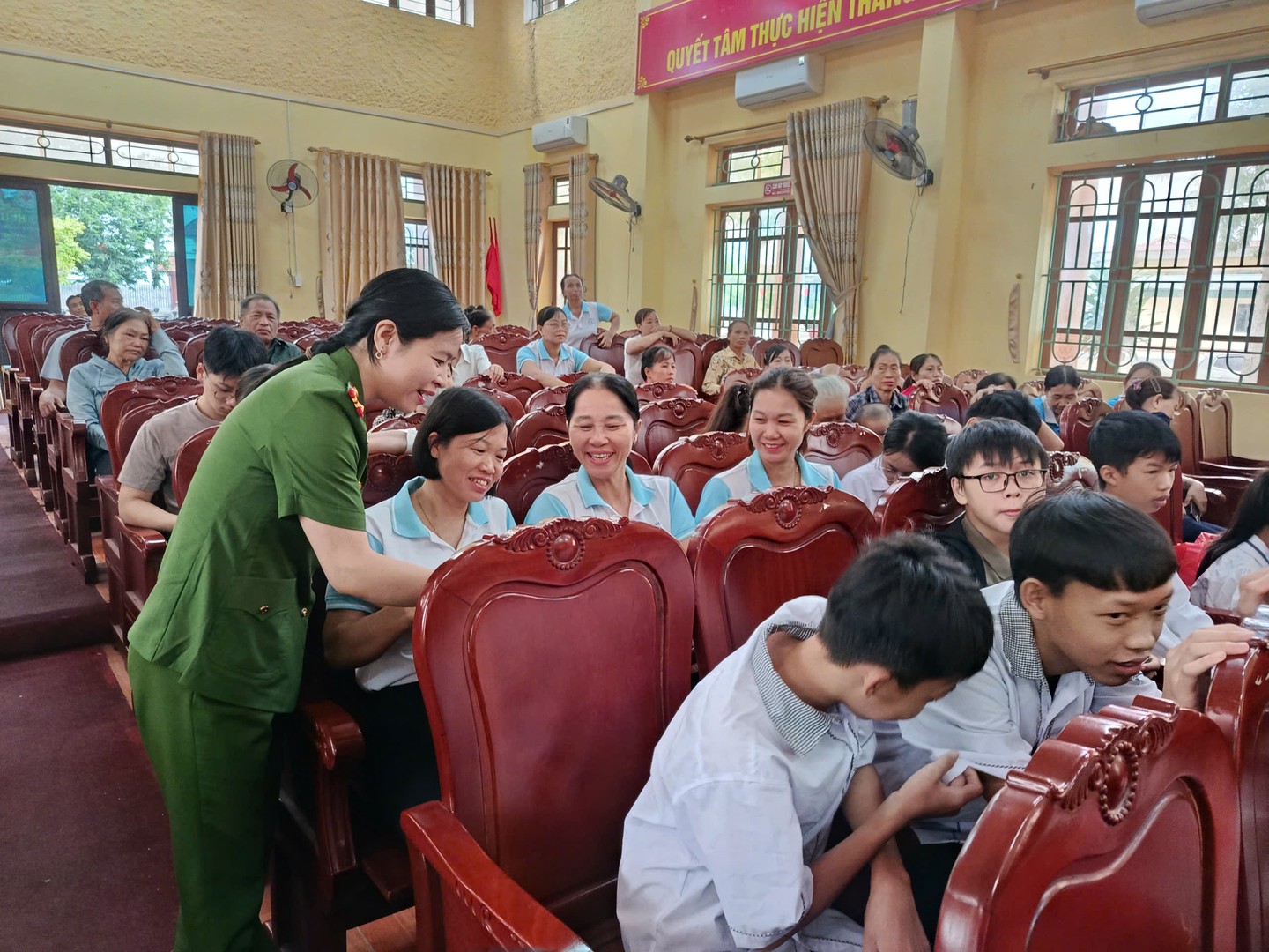 anh_01(1).jpg