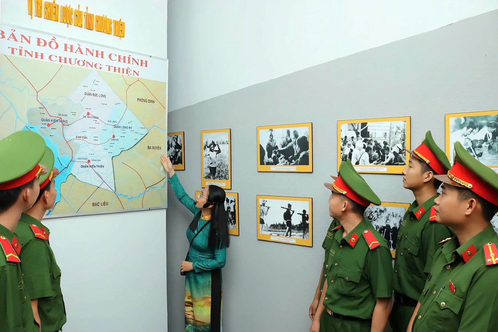 MO HINH TRAM KY UC (2).jpg