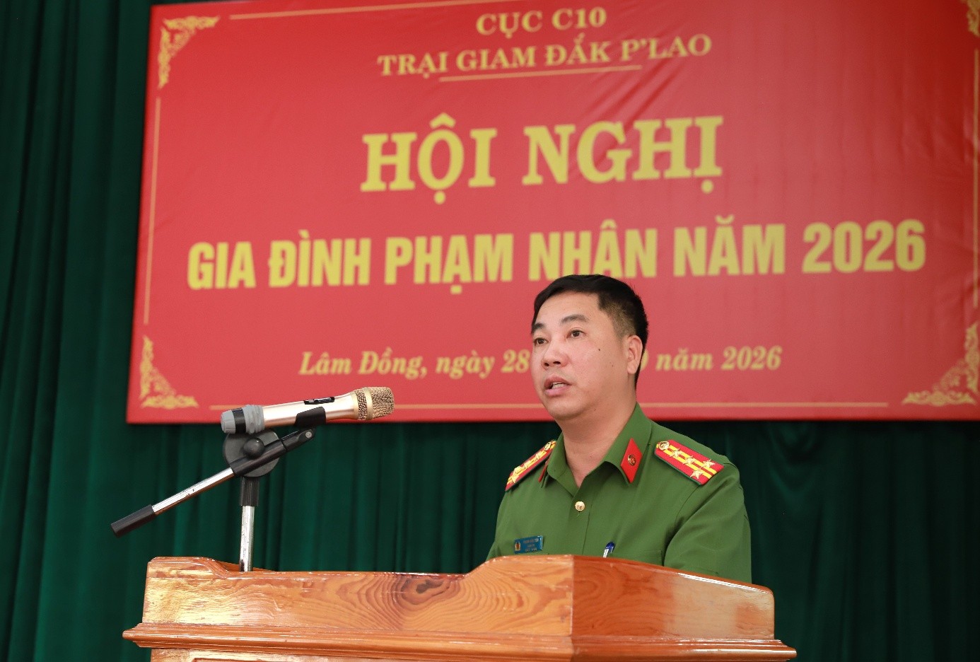 Trại giam Đắk P’lao tăng cường phối hợp với gia đình trong giáo dục, cải tạo phạm nhân3.jpg