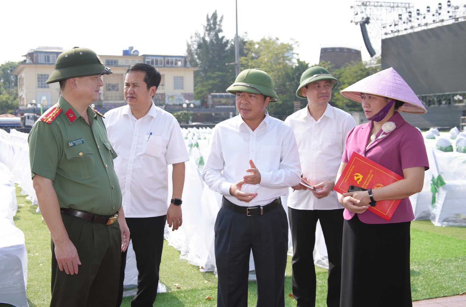 01 Lãnh đạo tỉnh Thái Nguyên kiểm tra công tác bảo đảm ANTT các sự kiện.jpg