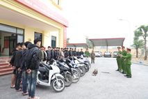 Ninh Bình: Triệu tập, xử lý nhóm 27 đối tượng gây rối trật tự công cộng 