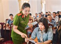 Công an tỉnh Cà Mau đẩy mạnh tuyên truyền, phổ biến giáo dục pháp luật