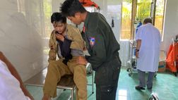 Cán bộ Cảnh sát cơ động Quảng Ngãi kịp thời cứu người bị tai nạn lao động