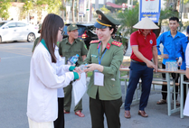 Công an tỉnh Bắc Ninh xung kích, tình nguyện tiếp sức mùa thi năm 2026
