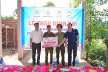 TP. Huế: Trao kinh phí hỗ trợ xây dựng nhà tình nghĩa tặng thành viên lực lượng tham gia bảo vệ an ninh, trật tự ở cơ sở
