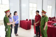 Cảnh báo tội phạm xâm hại động vật hoang dã quý, hiếm