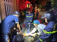 TP Huế: Kịp thời giải cứu nạn nhân mắc kẹt trong vụ tai nạn giao thông