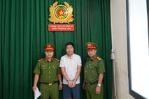 TP. Hồ Chí Minh: Tiếp tục khởi tố 07 đối tượng; phát hiện, khởi tố 01 đối tượng về hành vi lừa đảo chiếm đoạt 2,5 tỷ đồng liên quan đến vụ án Cưỡng đoạt tài sản