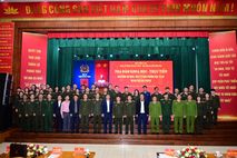 Toạ đàm khoa học - thực tiễn với chủ đề “Bảo đảm an ninh, trật tự Khu thương mại tự do thành phố Hải Phòng”