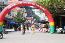 Công an Lạng Sơn tăng cường tuyên truyền, hướng dẫn, kiểm soát giao thông an toàn mùa lễ hội