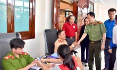 Hơn 450 cán bộ, chiến sĩ Thanh Hóa tham gia hiến máu tình nguyện “Giọt hồng an ninh - vì hạnh phúc Nhân dân” lần thứ VI