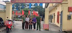 Hà Nội: Công an phường Đại Mỗ kịp thời đưa cụ bà đi lạc về với gia đình an toàn