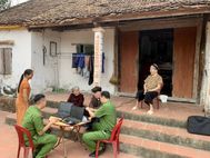 Công an cơ sở đồng hành, sẻ chia cùng người yếu thế 