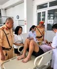 Kịp thời dẫn đường đưa nạn nhân tai nạn đi cấp cứu