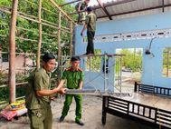 Cà Mau: Vượt nắng, thắng mưa đẩy nhanh tiến độ thi công, xây dựng nhà tình nghĩa