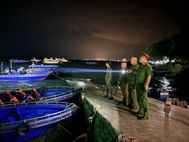 Gần dân, nắm chắc địa bàn để giữ bình yên cho nhân dân nơi đảo xa