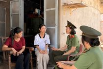 Hành trình thầm lặng của những người mẹ mang sắc phục Công an
