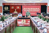 Thứ trưởng Đặng Hồng Đức làm việc với Công an tỉnh Tuyên Quang