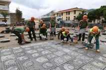 Ra quân thực hiện “Chiến dịch cao điểm 100 ngày đêm” hỗ trợ xây dựng các trường học vùng biên