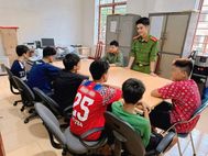 Công an phường Mường Thanh, tỉnh Điện Biên chủ động quản lý, giáo dục thanh thiếu niên trong dịp hè.