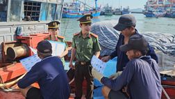 Quyết tâm tháo gỡ cảnh báo "Thẻ vàng" IUU