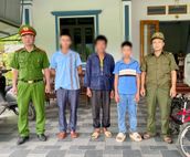 Lực lượng Công an cơ sở tỉnh Tuyên Quang kịp thời hỗ trợ nhiều người dân đi lạc trở về gia đình an toàn