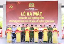 Công an tỉnh Tuyên Quang ra mắt Trung tâm giáo dục cộng đồng về phòng cháy chữa cháy và cứu nạn cứu hộ